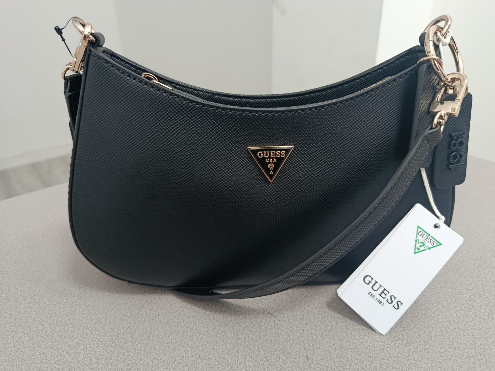 Bolso Guess Negro Elegante Mujer