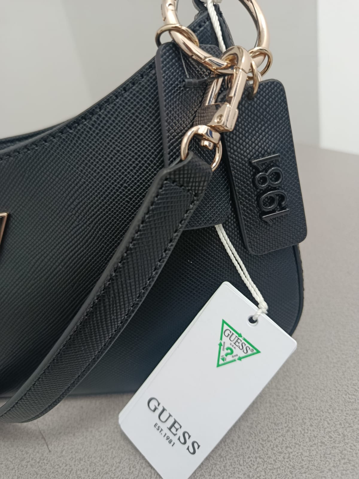 Bolso Guess Negro Elegante Mujer