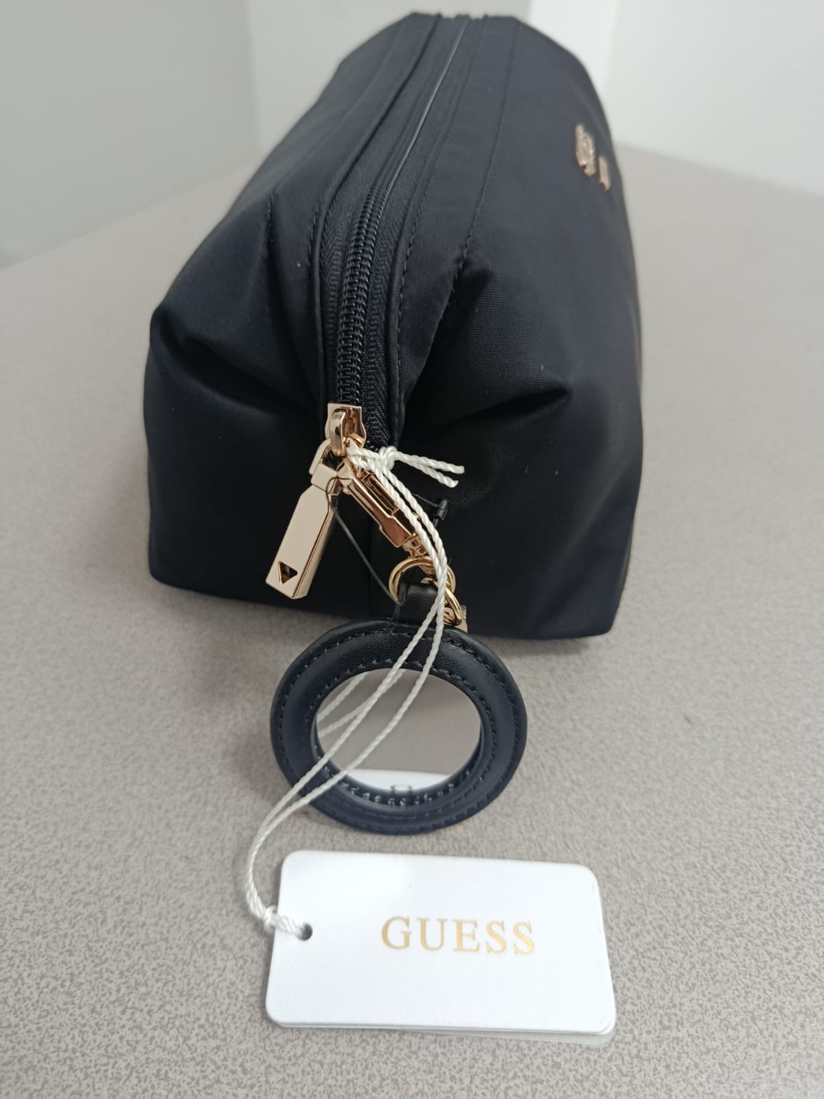 Neceser Guess Negro Elegante