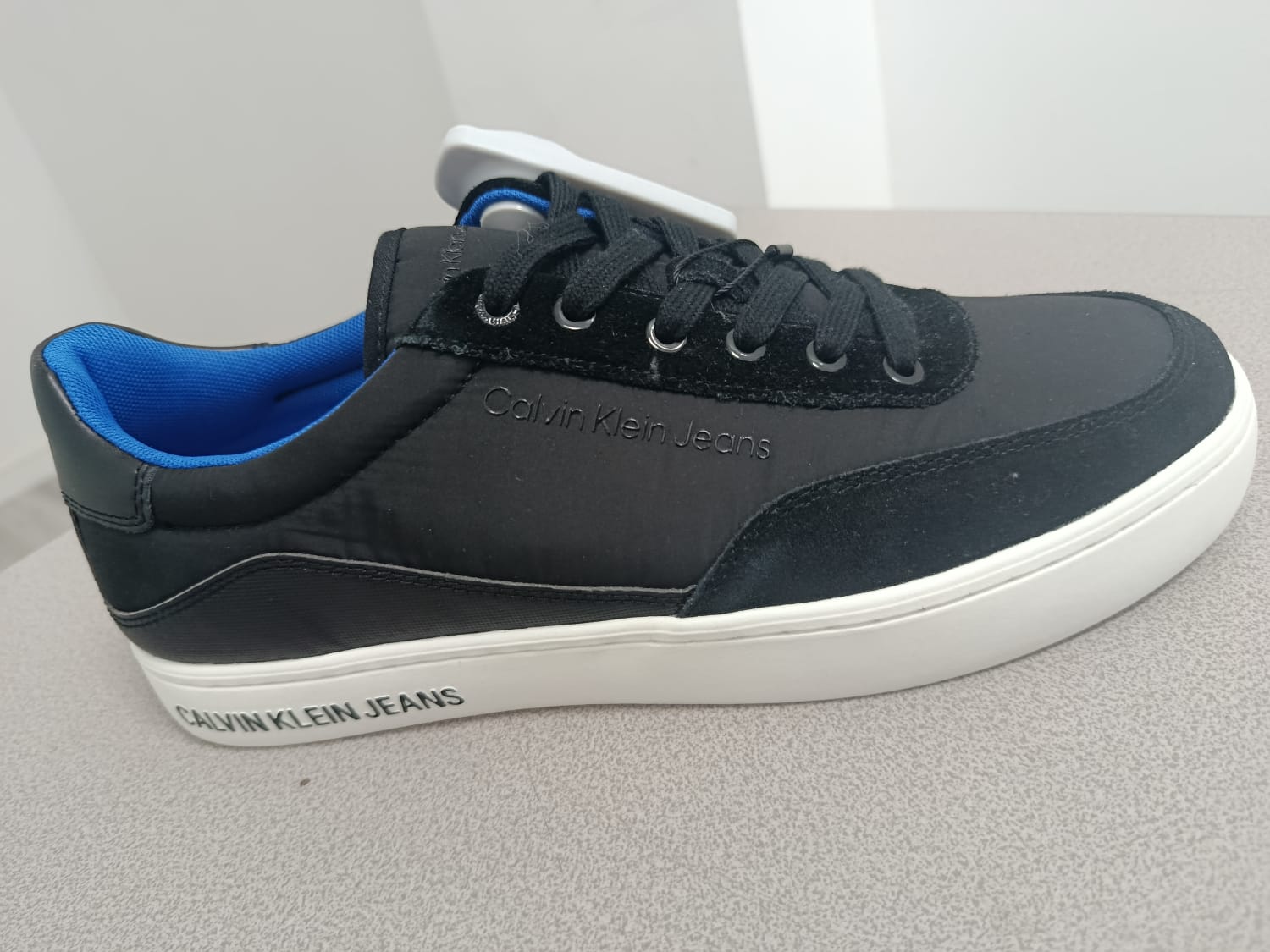 Zapatillas Calvin Klein Jeans Urban Style – Negro & Azul