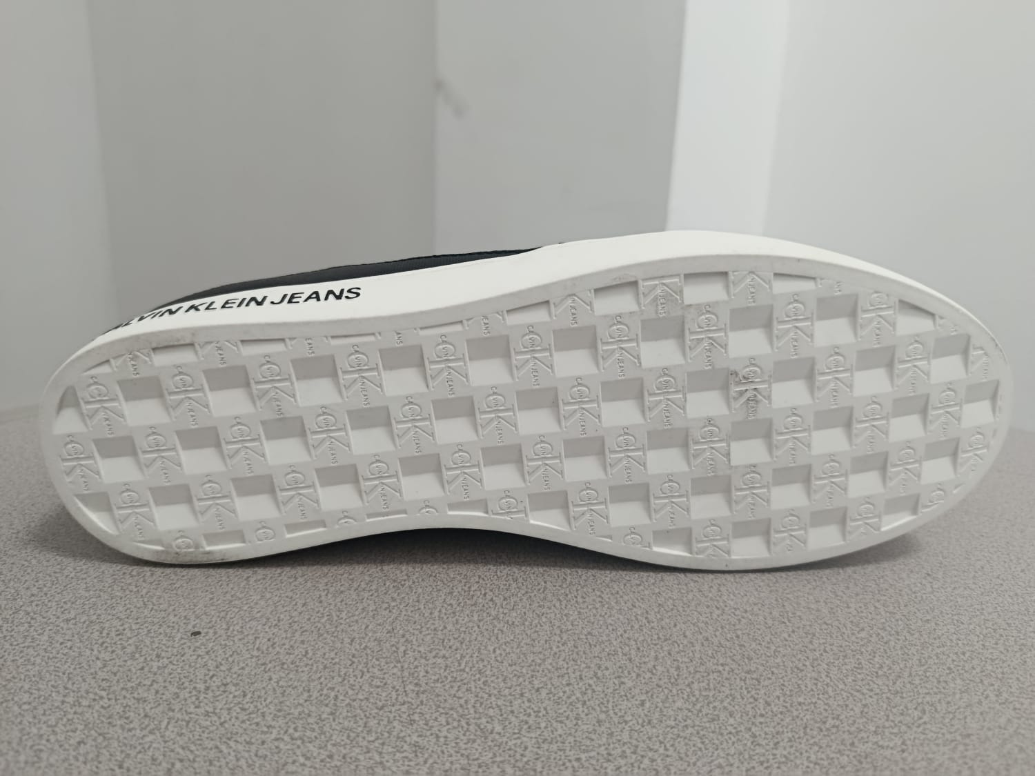 Zapatillas Calvin Klein Jeans Urban Style – Negro & Azul